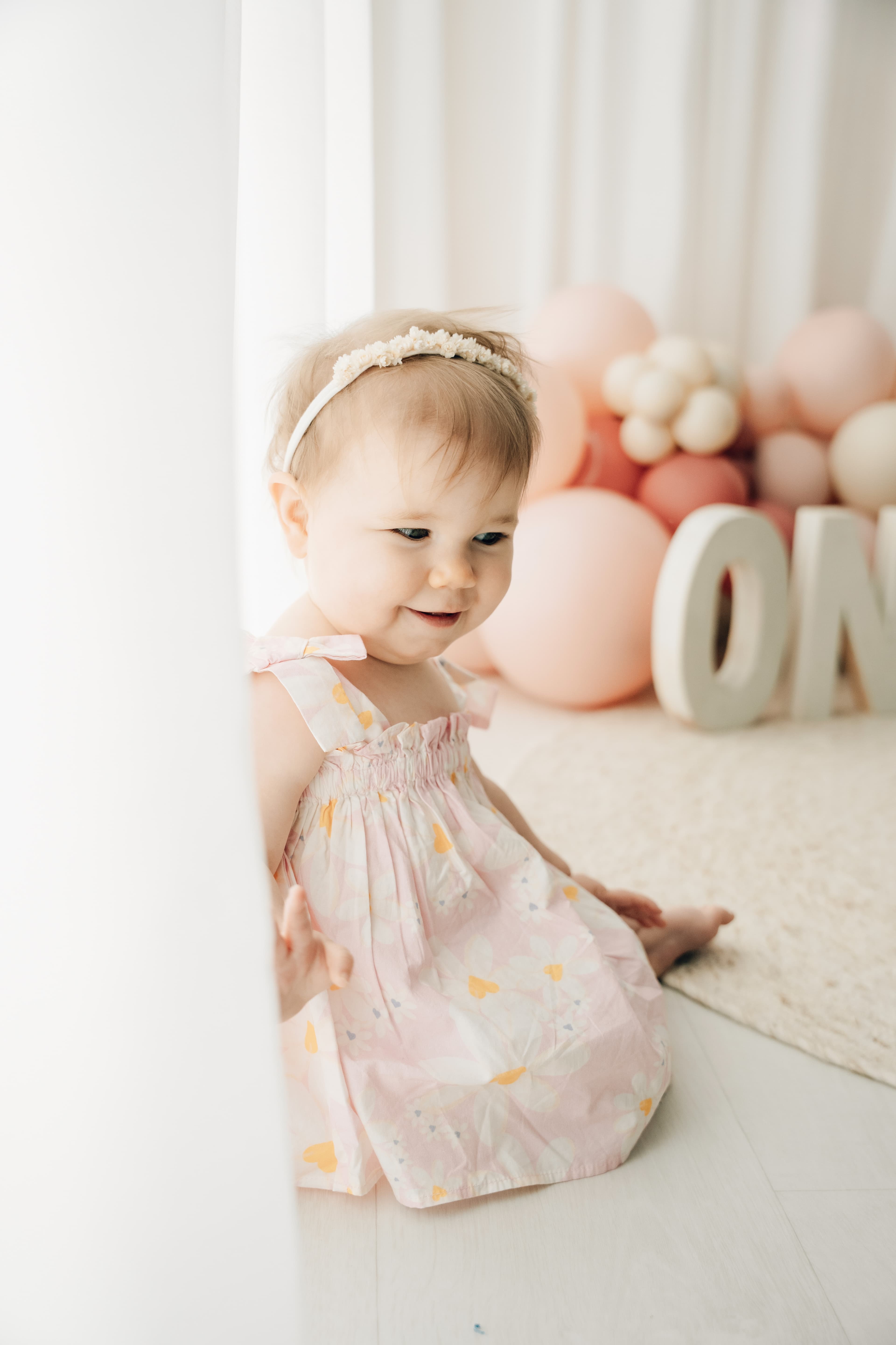 Sitter Session photography by Tina Hevingham — image 8