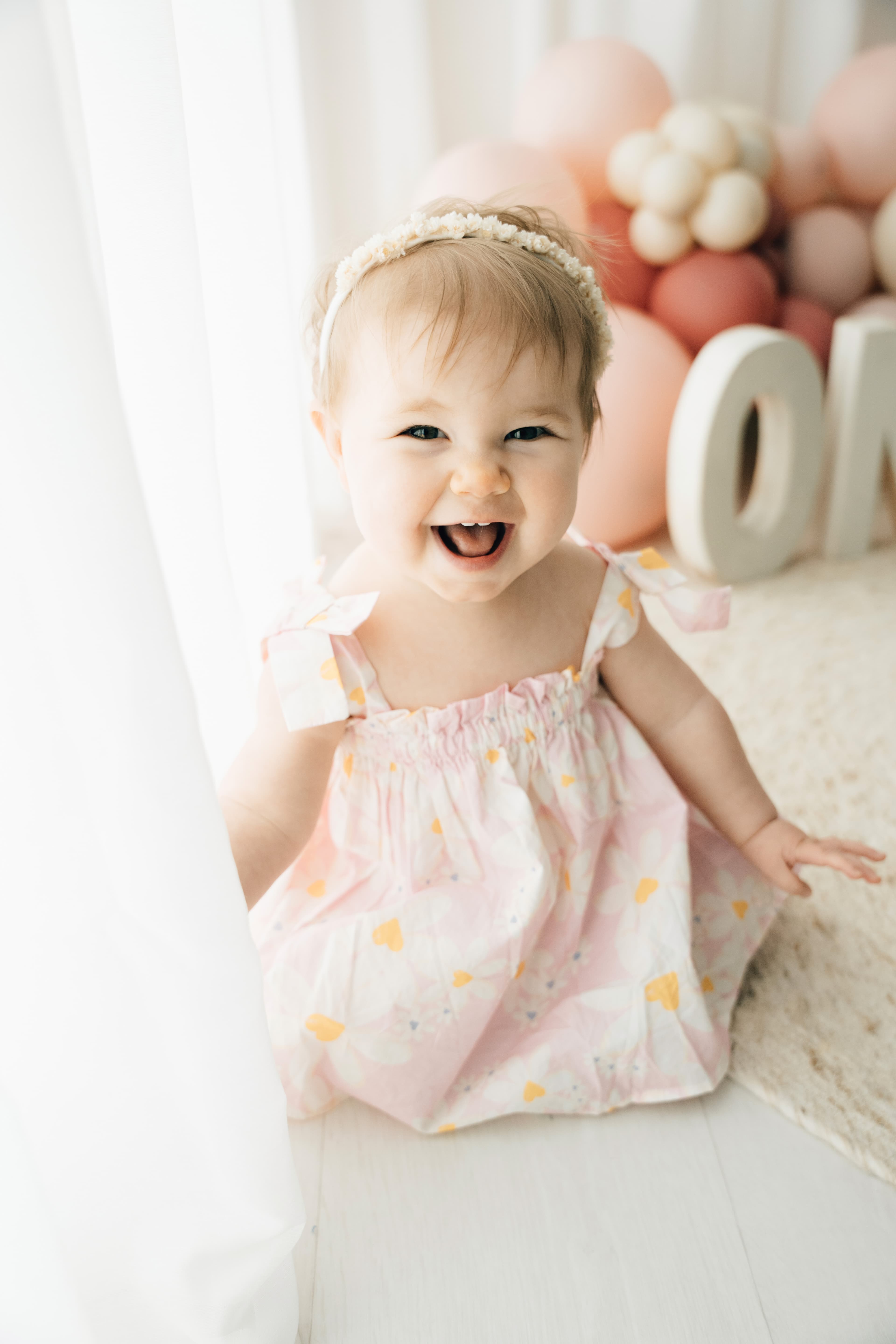 Sitter Session photography by Tina Hevingham — image 7