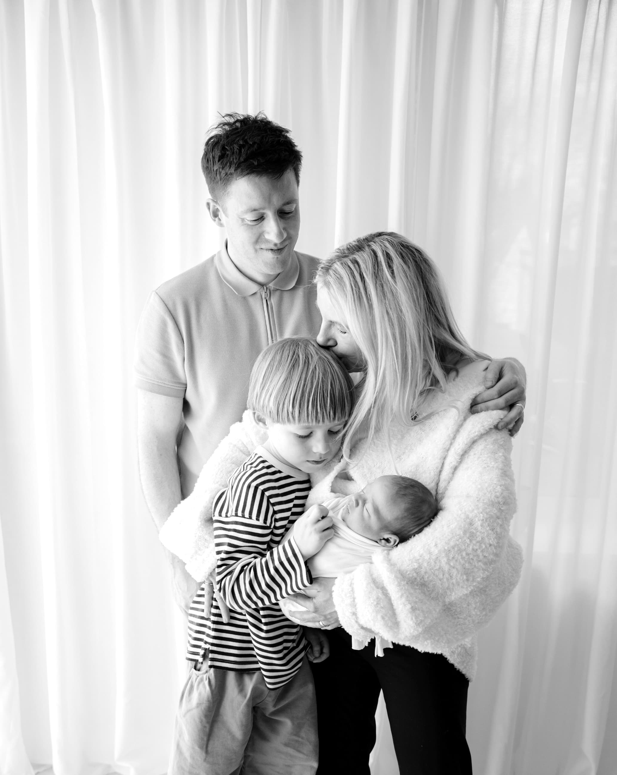 Family photography by Tina Hevingham, image 9